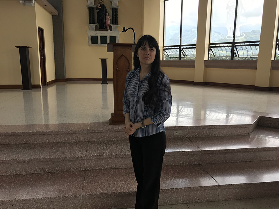 Canto de funerales Ministerio de Silvia Rodriguez